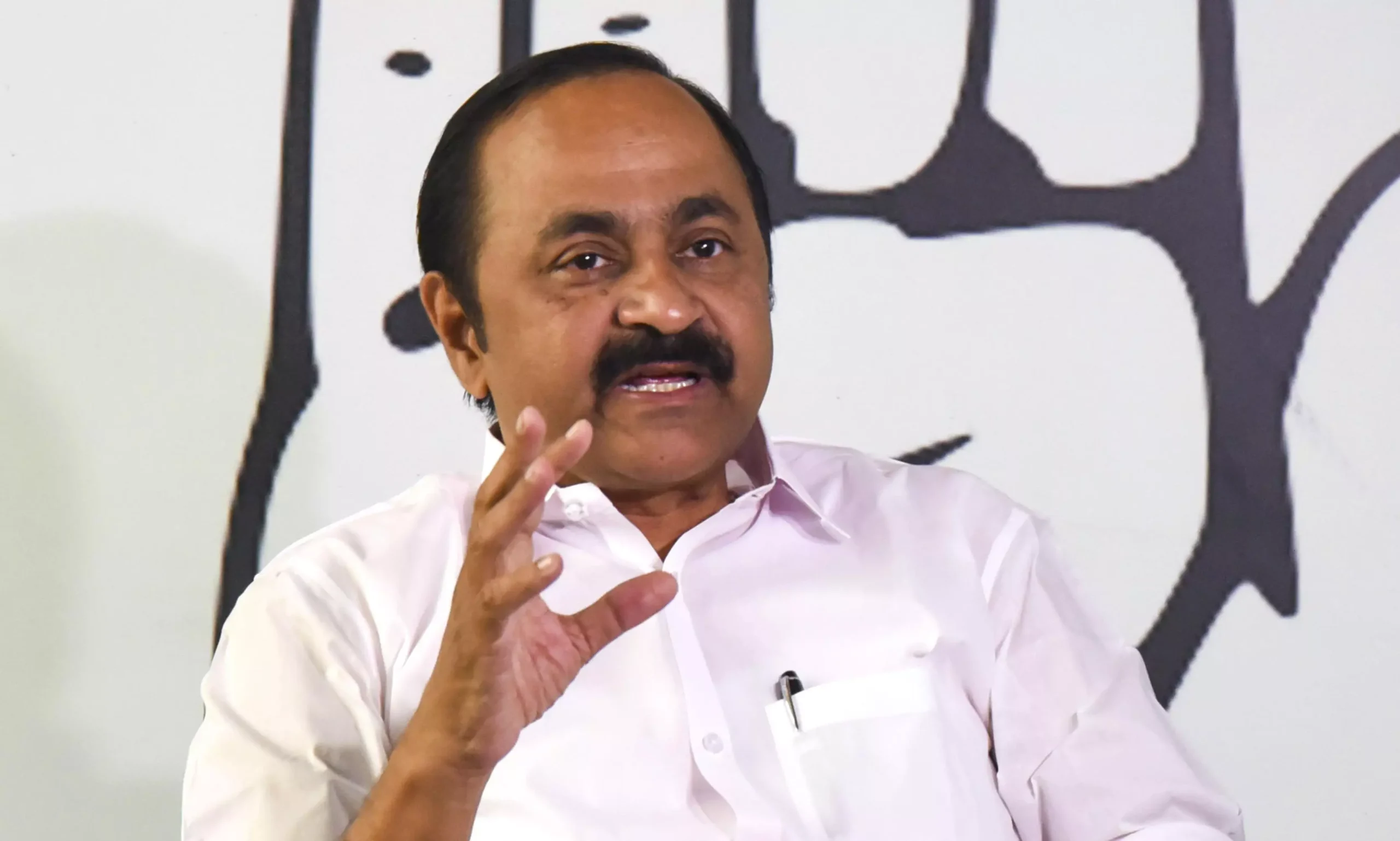 ഭരണപരിചയം മുഖ്യമന്ത്രിയെ നിശ്ചയിക്കുന്നതില്‍ മാനദണ്ഡമല്ല: വി ഡി സതീശന്‍
