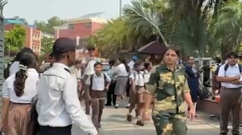 ഇരട്ടസ്ഫോടനത്തിന് പിന്നാലെപഞ്ചാബിൽ ബോംബ് ഭീഷണി:സ്കൂളുകൾ ഒഴിപ്പിച്ച് പരിശോധന