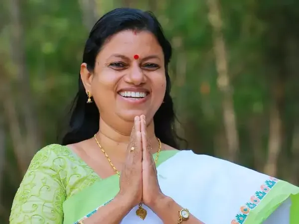 മുഖ്യമന്ത്രി ചർച്ചയിൽ വൈകിയിട്ടില്ല:ബാക്കി എല്ലാം മാധ്യമ സൃഷ്ടിയെന്ന് ബിന്ദു കൃഷ്ണ