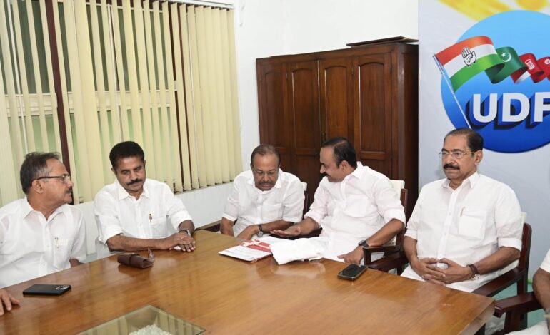 അഞ്ചാം മന്ത്രിസ്ഥാനം വേണ്ടെന്ന നിലപാടിൽ കോൺഗ്രസ്  :മുസ്ലിം ലീഗിന് നാല് മന്ത്രിസ്ഥാനം; വകുപ്പ് വിഭജന ചർച്ചകൾ കടുക്കുന്നു