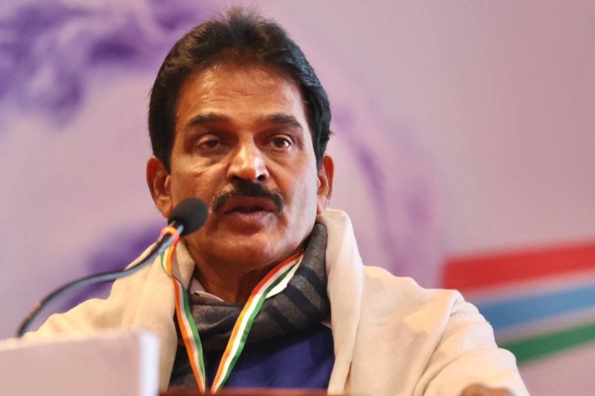‘പാര്‍ട്ടിയാണ് എനിക്ക് എല്ലാം, ആക്ഷേപങ്ങള്‍ സഹിച്ചോളാം’; മുഖ്യമന്ത്രി പ്രഖ്യാപനത്തിൽ പൂർണ തൃപ്തൻ