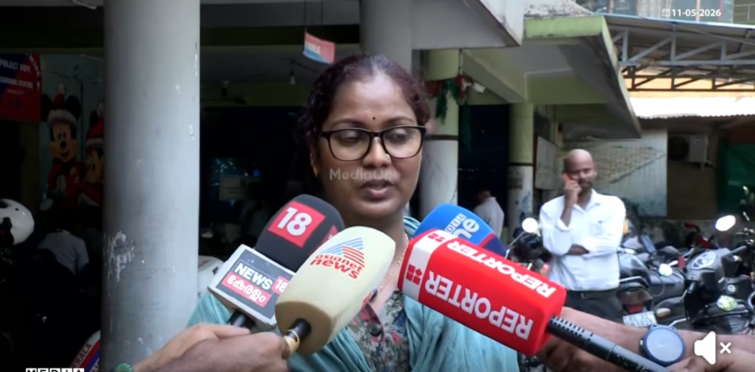 താര സംഘടനയായ അമ്മയുടെ ഓഫീസിൽ തൊഴിൽ പീഡനം എന്ന് പരാതി: പരാതി നൽകിയത് ഓഫീസിലെ മുൻജീവനക്കാരി