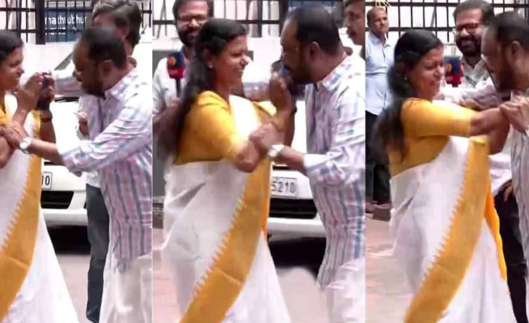 ബിന്ദുകൃഷ്ണയെ ആലിംഗനം ചെയ്യാൻ ശ്രമിച്ച് ചെറിയാൻ ഫിലിപ്പ്; തട്ടിമാറ്റി നിയുക്ത എംഎൽഎ