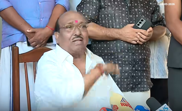 ‘വി.ഡി സതീശൻ മുഖ്യമന്ത്രിയായാൽ എന്നെ ഒരു ചുക്കും ചെയ്യില്ല:ലീഗ് ചാടികളിയെടാ കുഞ്ഞിരാമാ എന്ന് പറഞ്ഞാൽ സതീശൻ ചെയ്യും’: വെള്ളാപ്പള്ളി നടേശൻ