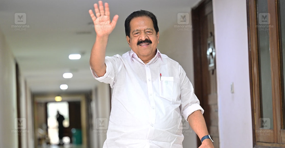 മുഖ്യമന്ത്രി ചർച്ചയില്‍ അസ്വാരസ്യം; രമേശ് ചെന്നിത്തല ഡൽഹിയിലേക്ക്:ഹൈക്കമാൻഡുമായി കൂടിക്കാഴ്ച
