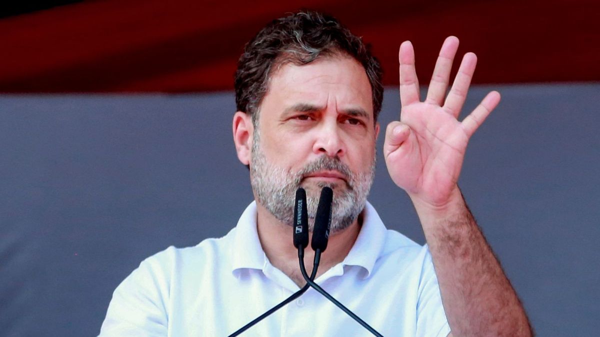 ബംഗാളിലും അസമിലും വോട്ട് മോഷണം നടന്നുവെന്ന് രാഹുൽ ഗാന്ധി; തിരഞ്ഞെടുപ്പ് കമ്മീഷനെതിരെ കടുത്ത ആരോപണം